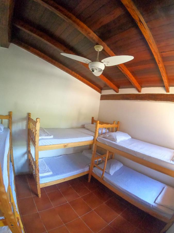 Hostel Brazil Backpackers Caragua Карагуататуба Екстер'єр фото